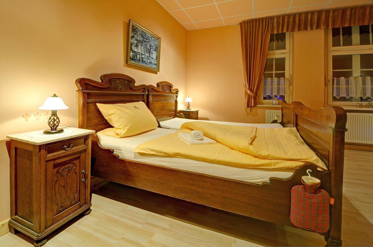 Hotel Villa Wirtshaus Koepenick Hofgeismar Zewnętrze zdjęcie